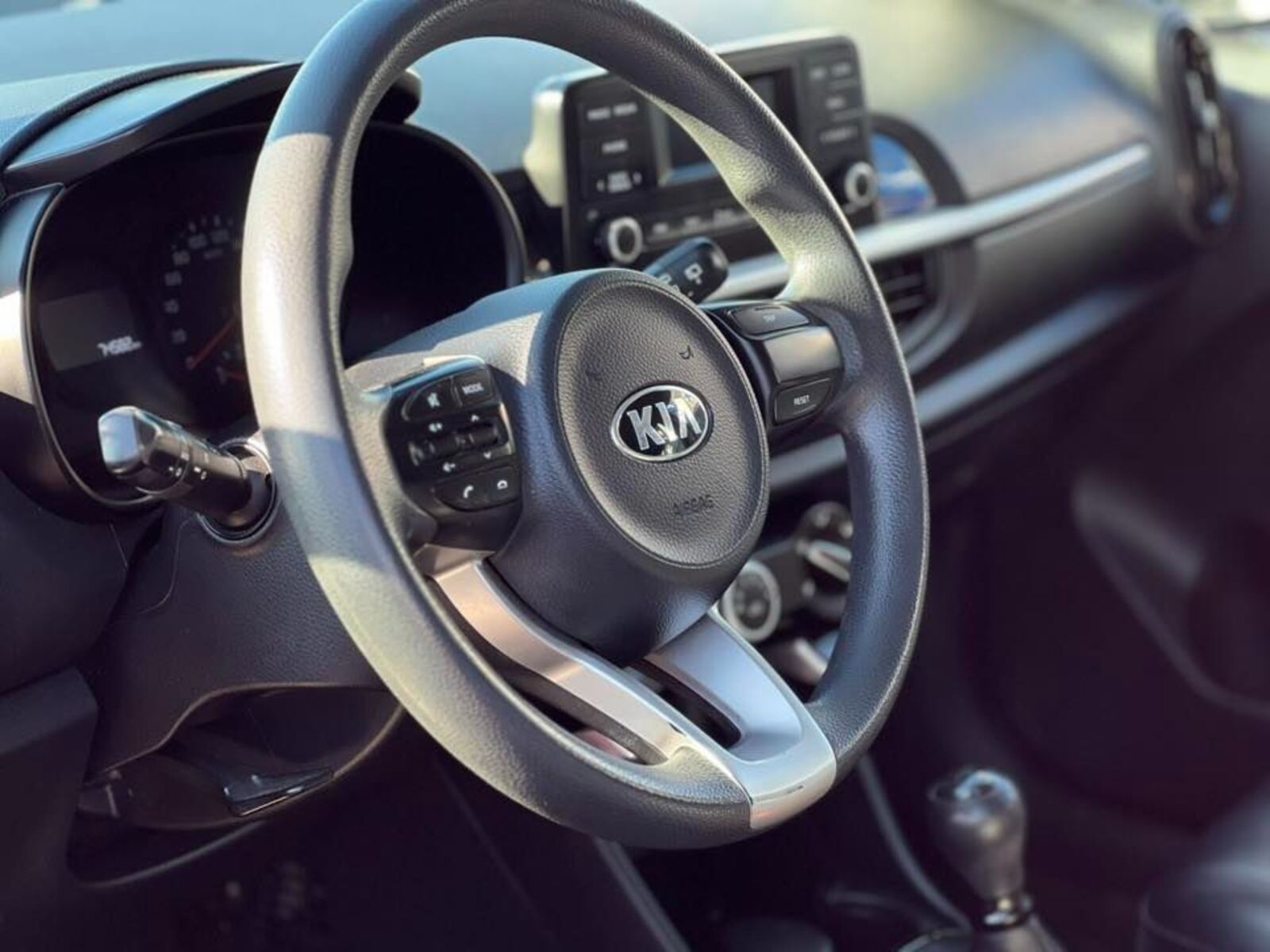 KIA Picanto GT-Line à Tunis - Photo 14