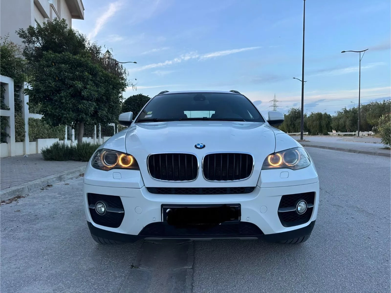 BMW X6 M power à Ariana - Photo 1