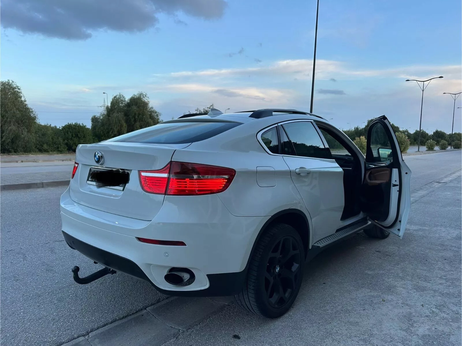 BMW X6 M power à Ariana - Photo 2
