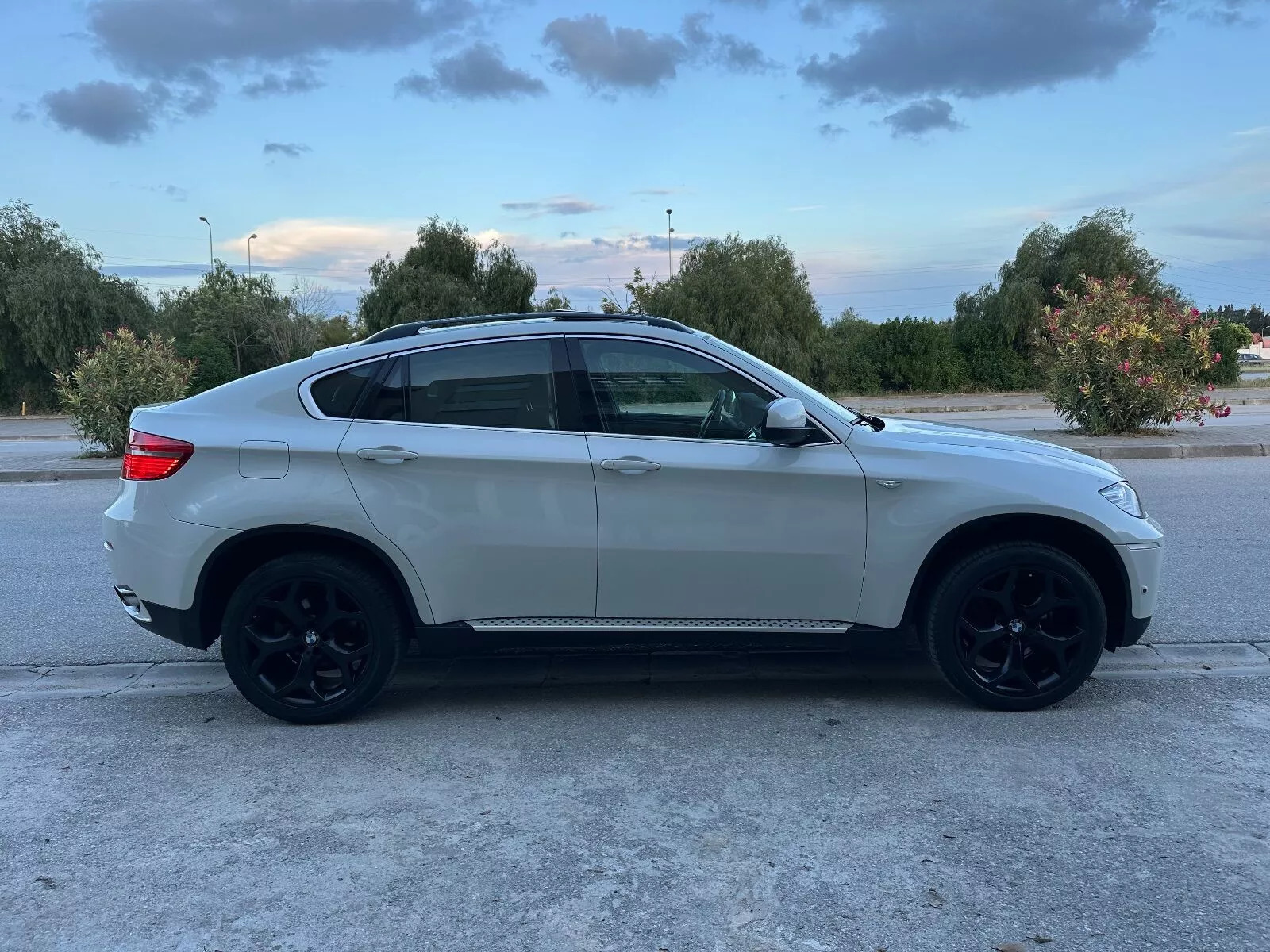 BMW X6 M power à Ariana - Photo 3