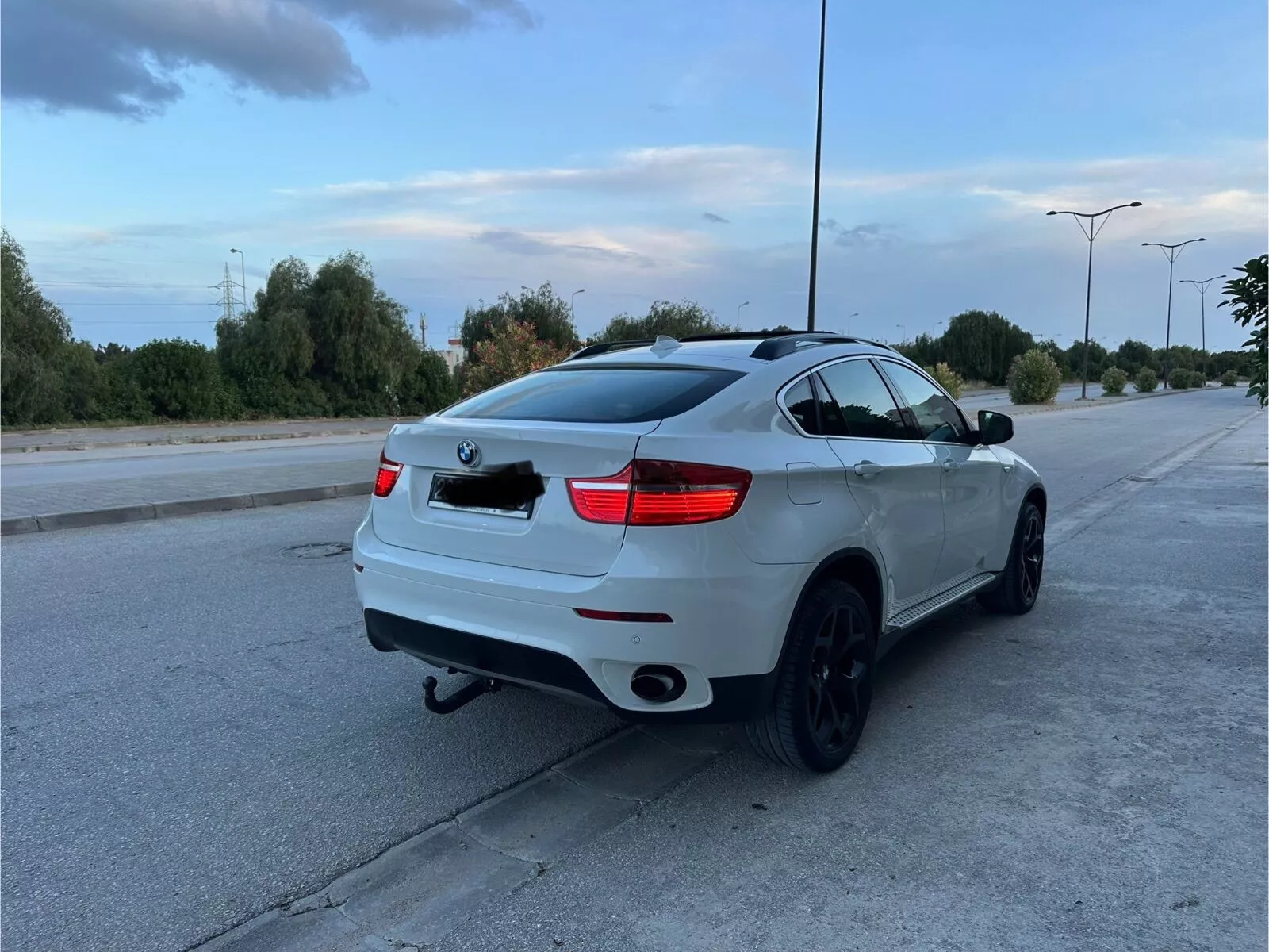 BMW X6 M power à Ariana - Photo 6
