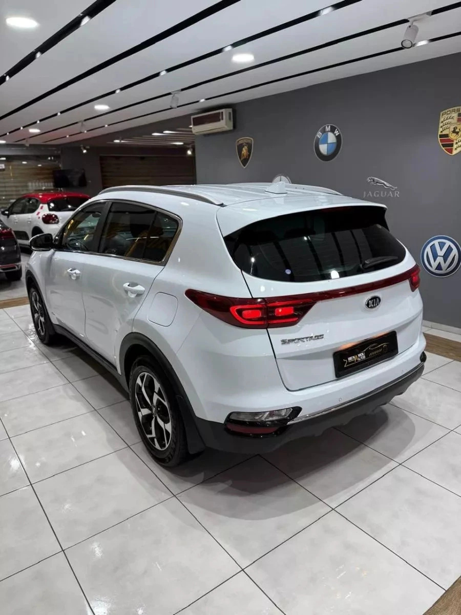 KIA Sportage à Tunis - Photo 4