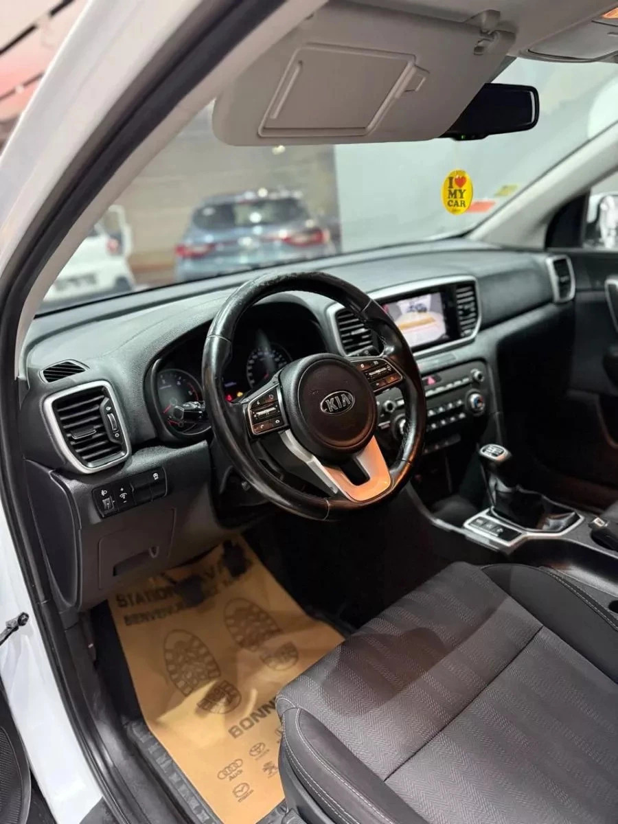 KIA Sportage à Tunis - Photo 7