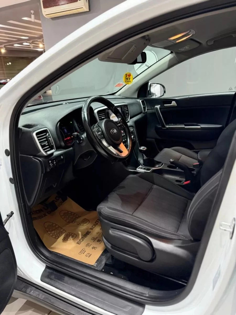KIA Sportage à Tunis - Photo 10
