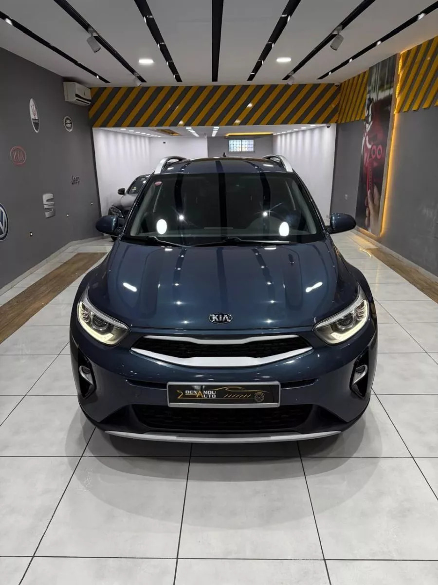 KIA Stonic PLATINUM EDITION à Nabeul - Photo 1