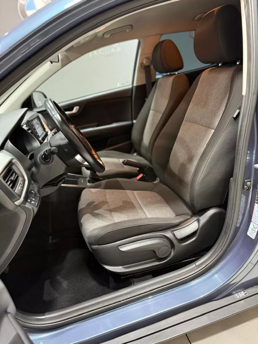KIA Stonic PLATINUM EDITION à Nabeul - Photo 7