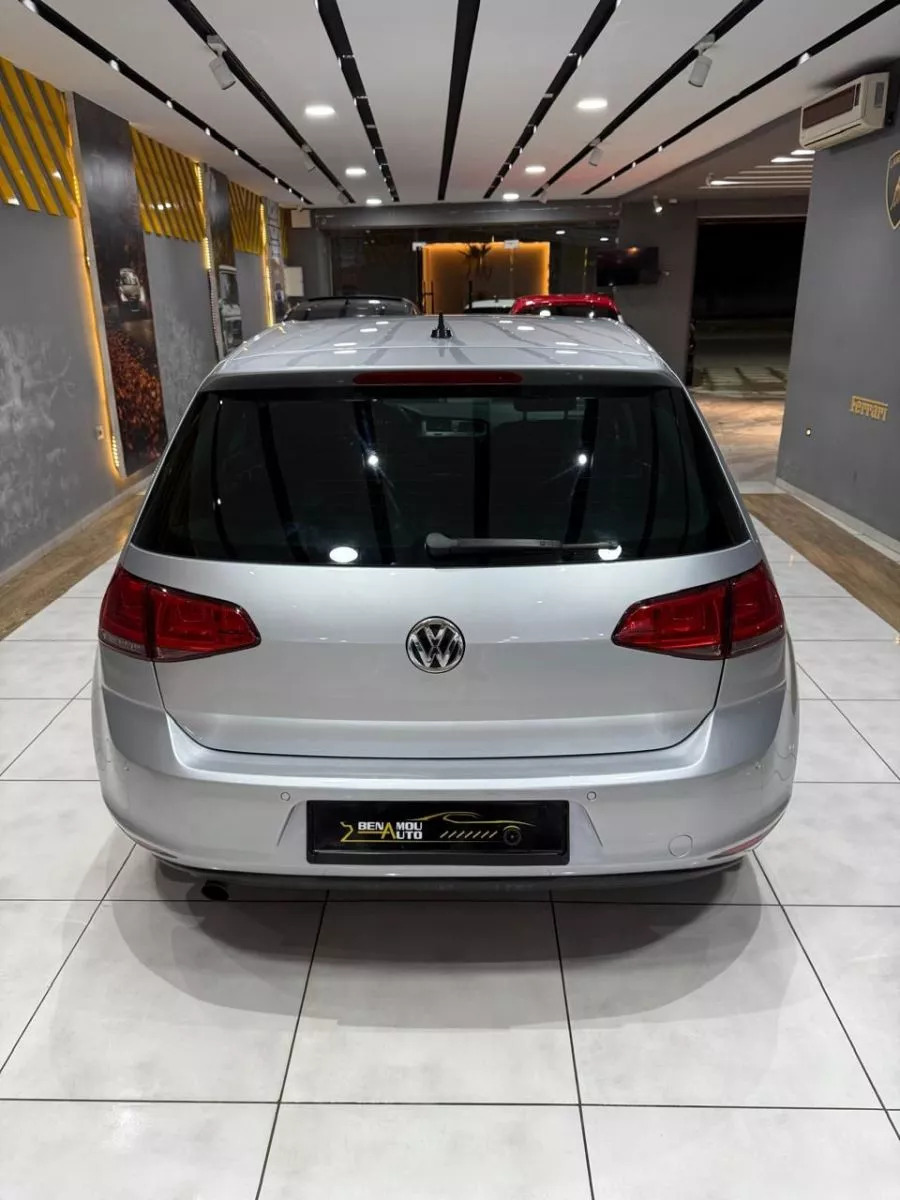 Volkswagen Golf 7 R à sousse - Photo 6