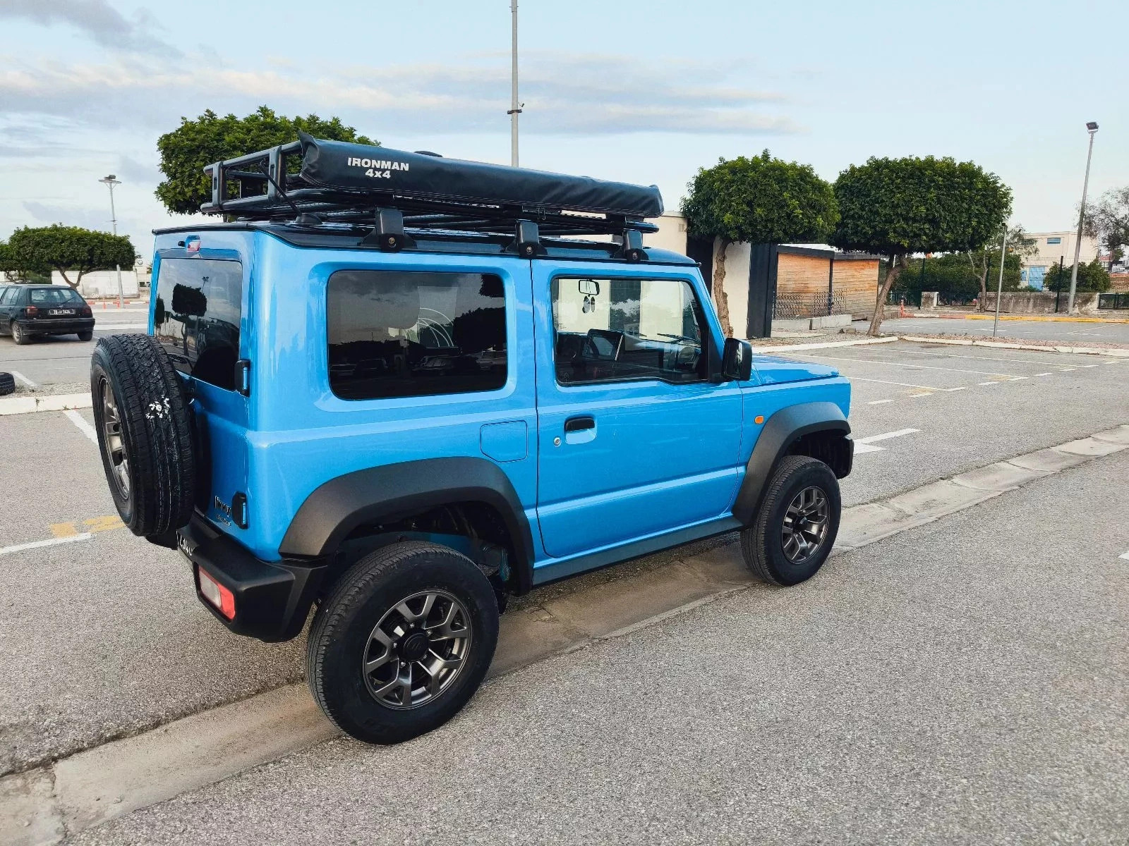 Suzuki Jimny 3 portes GL à Ben Arous - Photo 4