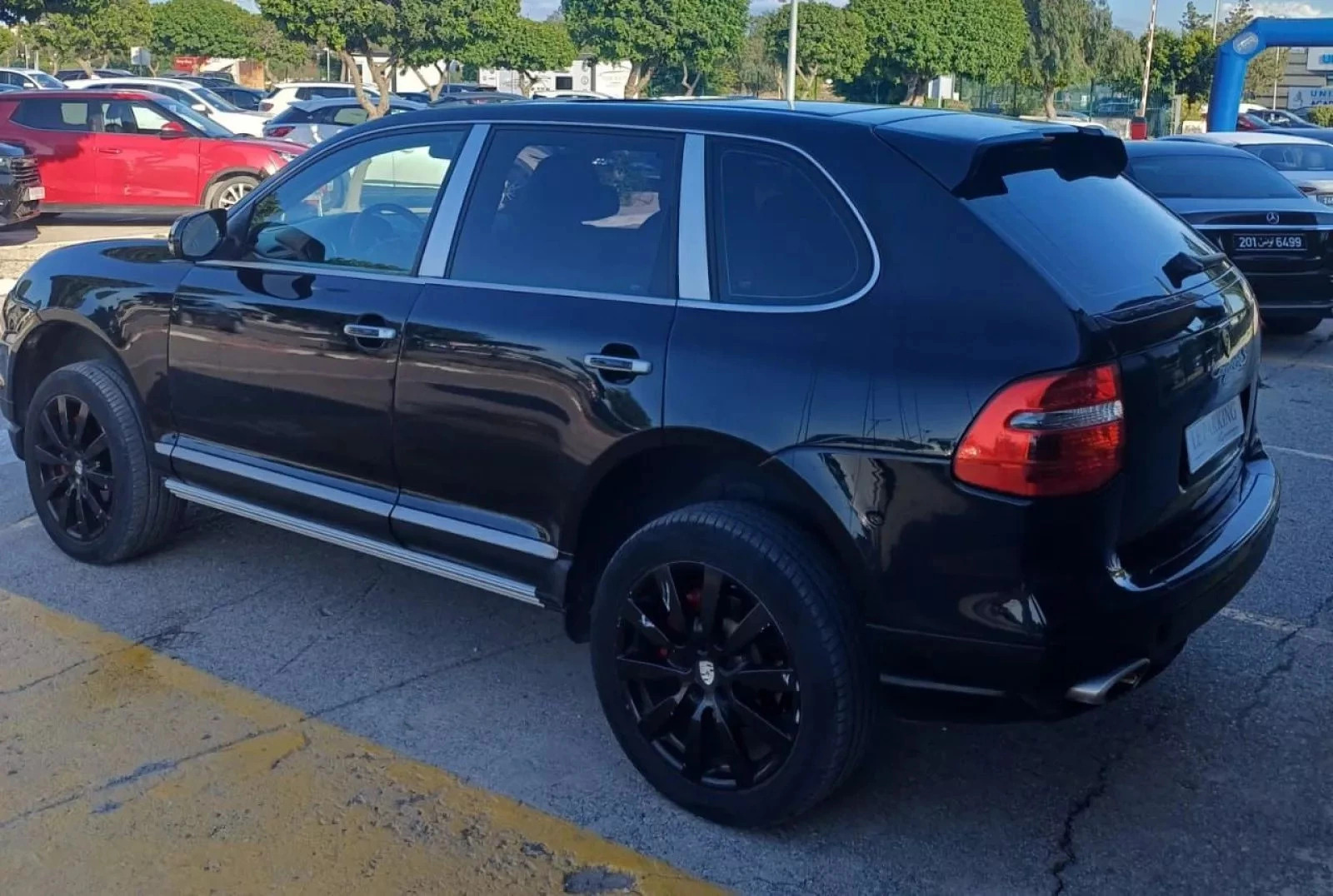 Porsche Cayenne à Ben Arous - Photo 2