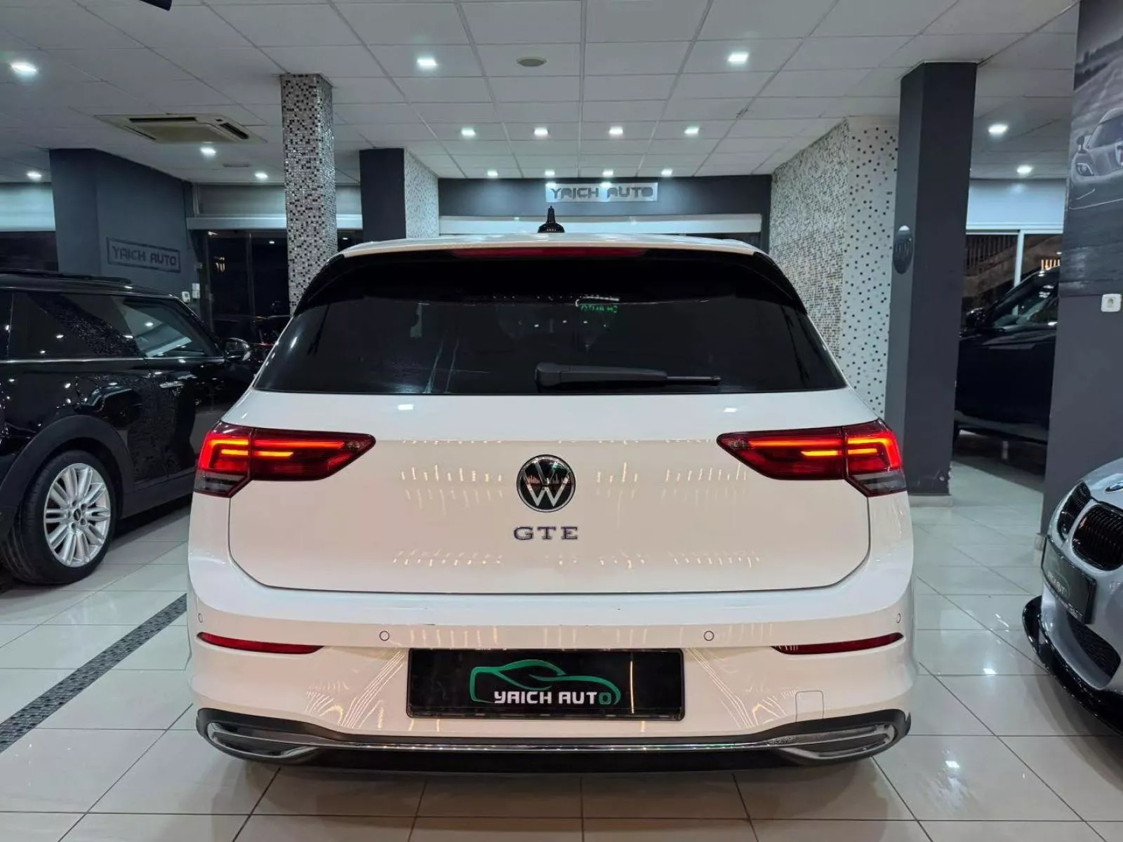 Volkswagen Golf 8 GTE à Tunis - Photo 6