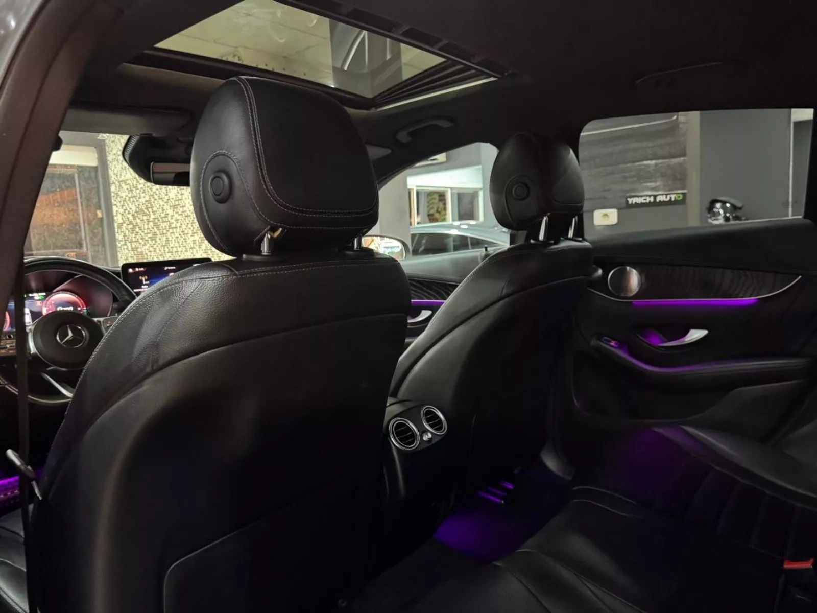 Mercedes-Benz GLC Coupé AMG à Sfax - Photo 24