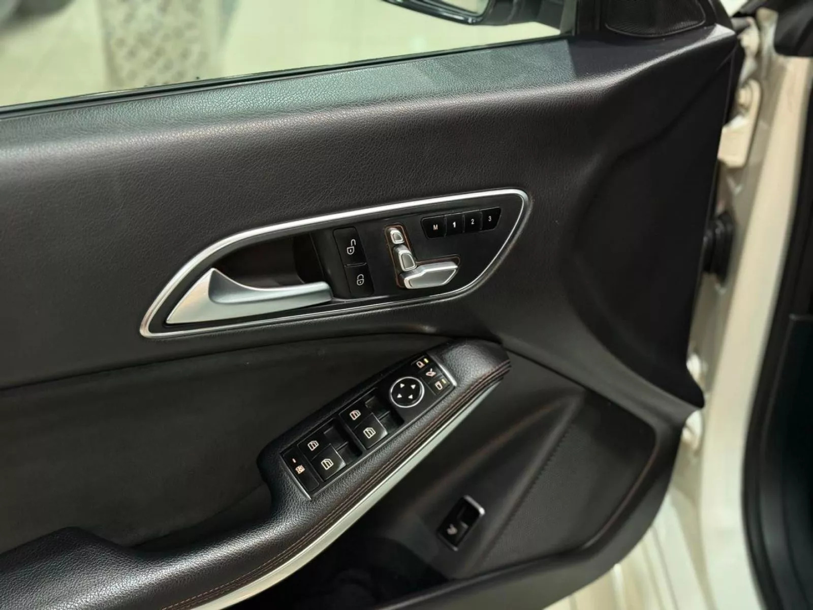 Mercedes-Benz CLA à Tunis - Photo 13