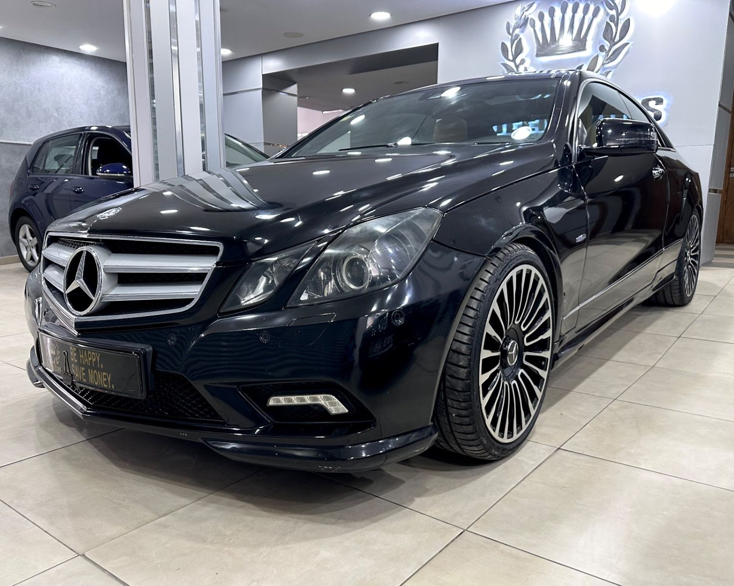 Mercedes-Benz Classe E coupé à Ben Arous - Photo 1
