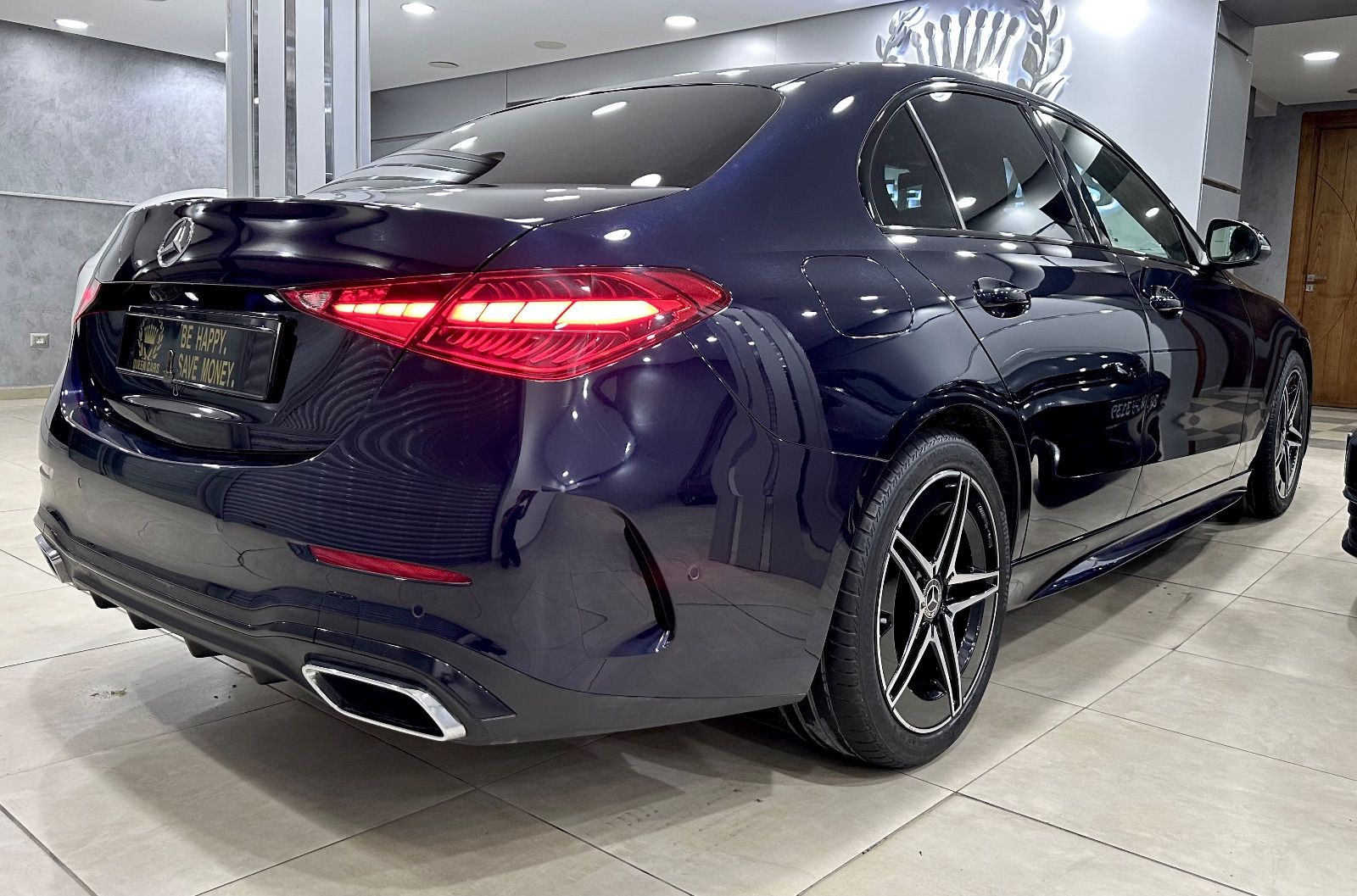 Mercedes-Benz Classe C Avantgarde à Ariana - Photo 3