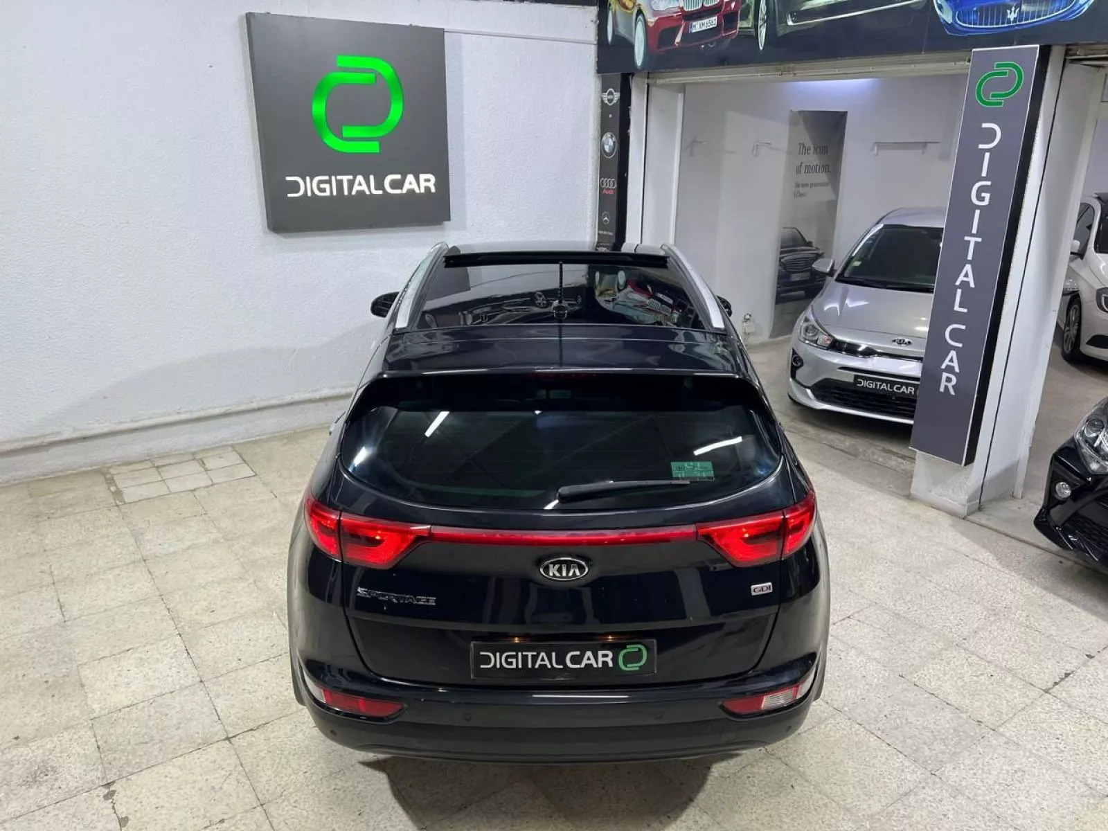 KIA Sportage à Tunis - Photo 16