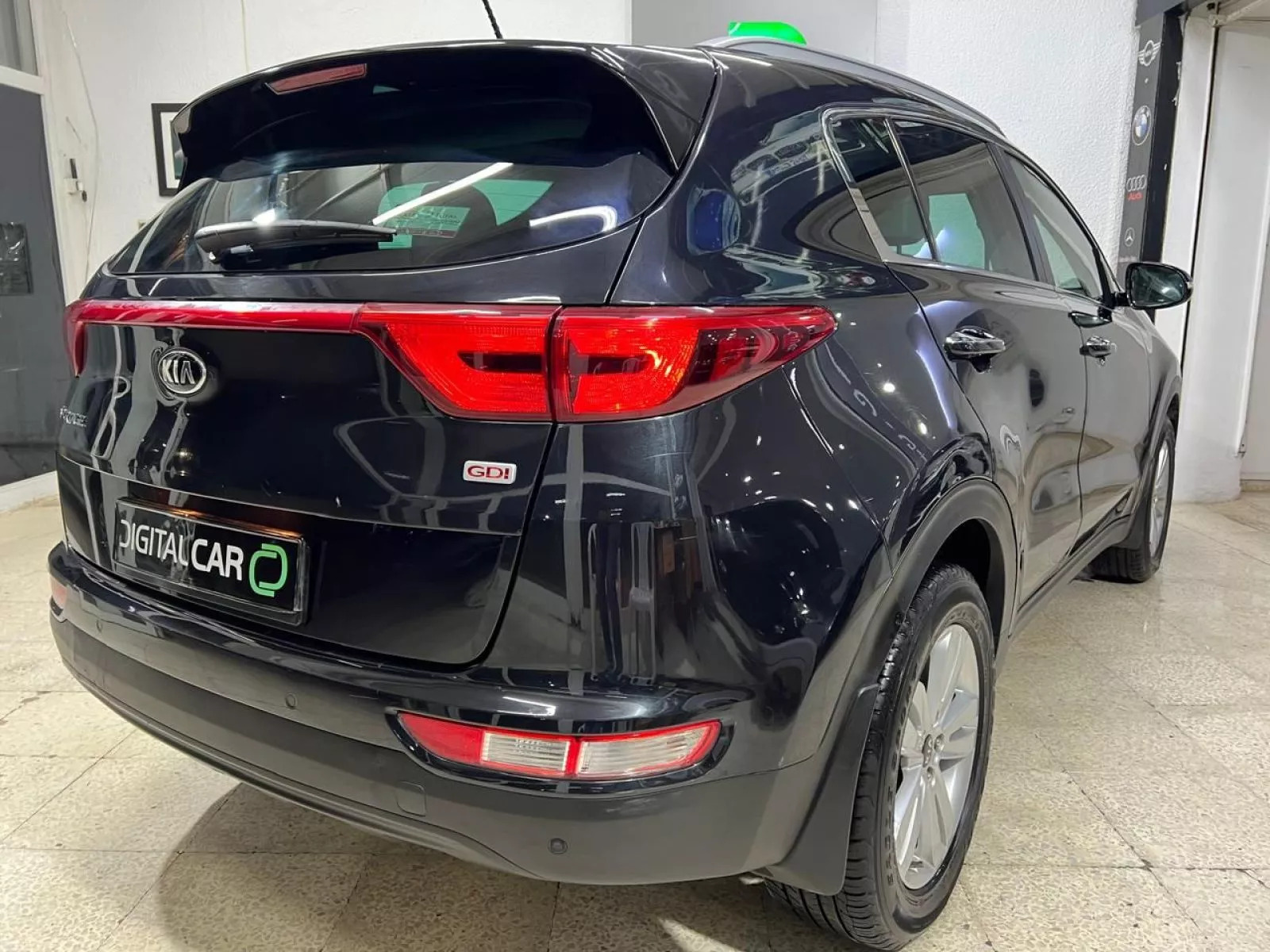 KIA Sportage à Tunis - Photo 17