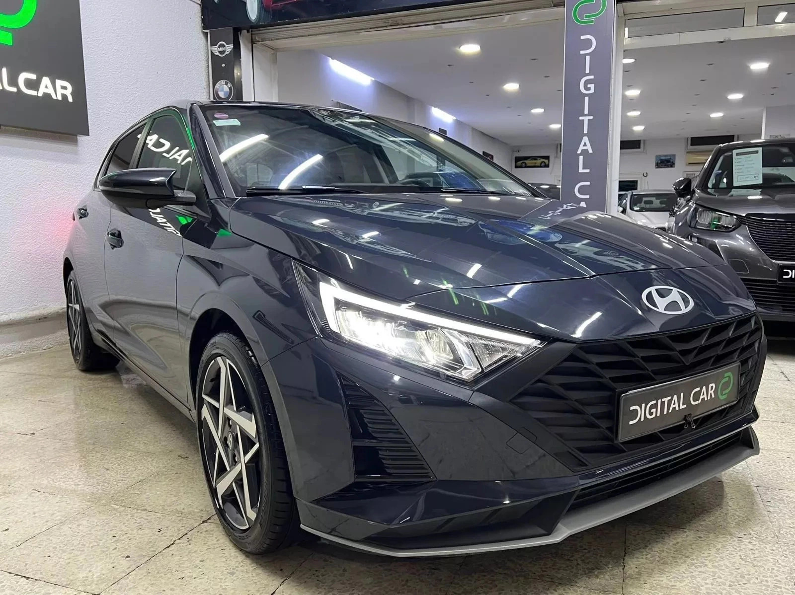 Hyundai i20 High Grade à Tunis - Photo 5