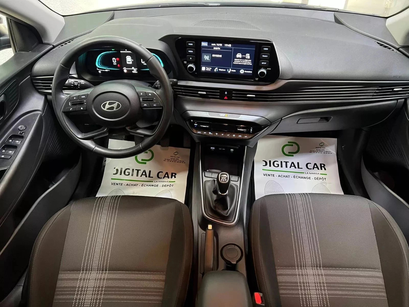 Hyundai i20 High Grade à Tunis - Photo 18