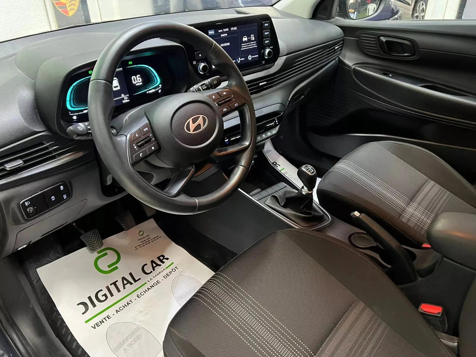 Hyundai i20 High Grade à Tunis - Photo 19