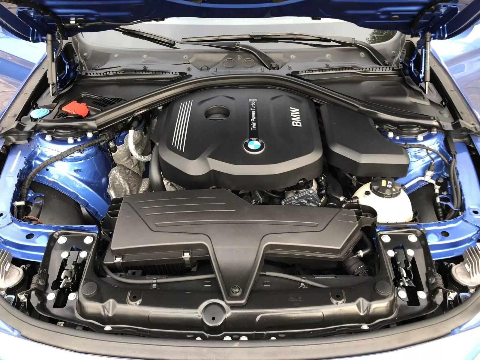 BMW Série 4 Gran Coupé à Ben Arous - Photo 16