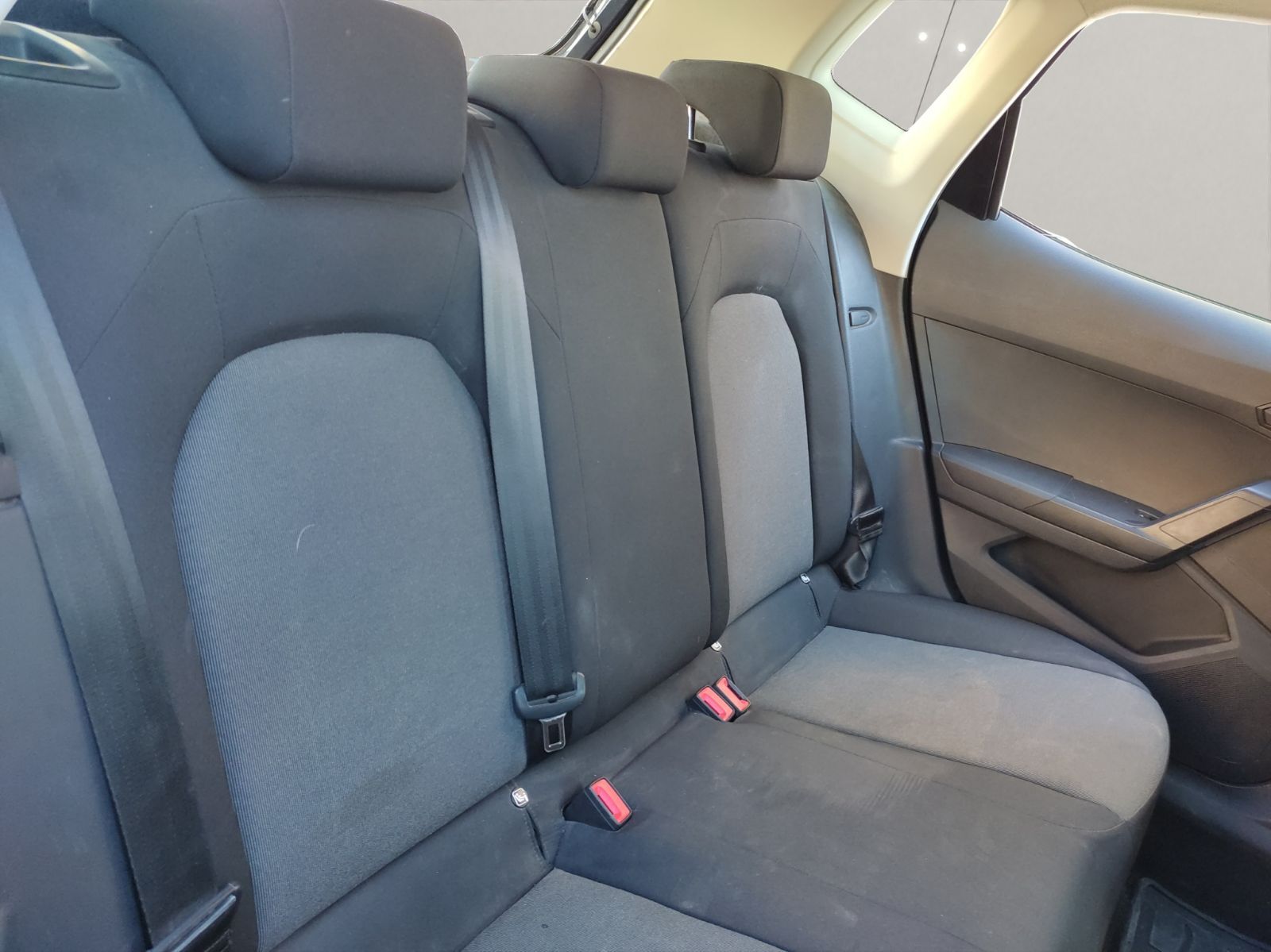 Seat Arona FR à Tunis - Photo 16