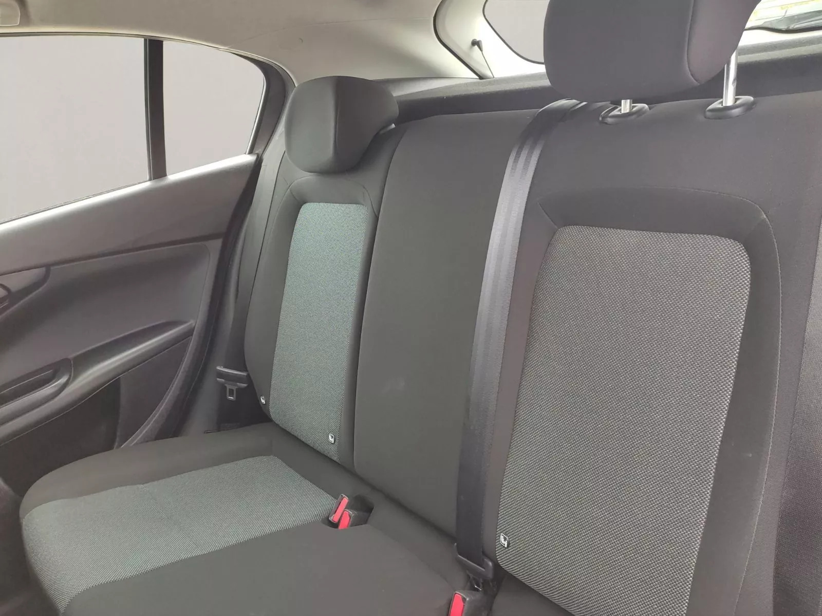 Fiat Tipo 5 portes Entry à Tunis - Photo 11