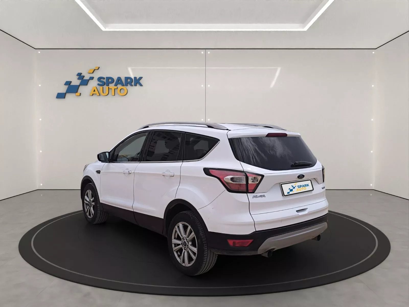 Ford Kuga Trend à Tunis - Photo 3