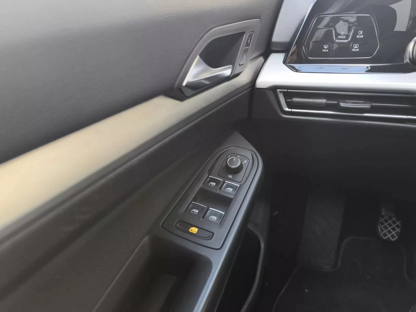 Volkswagen Golf 8 GTE à Sfax - Photo 22