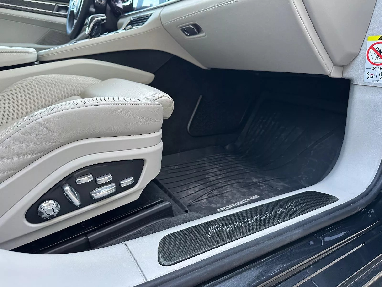 Porsche Panamera à Tunis - Photo 7