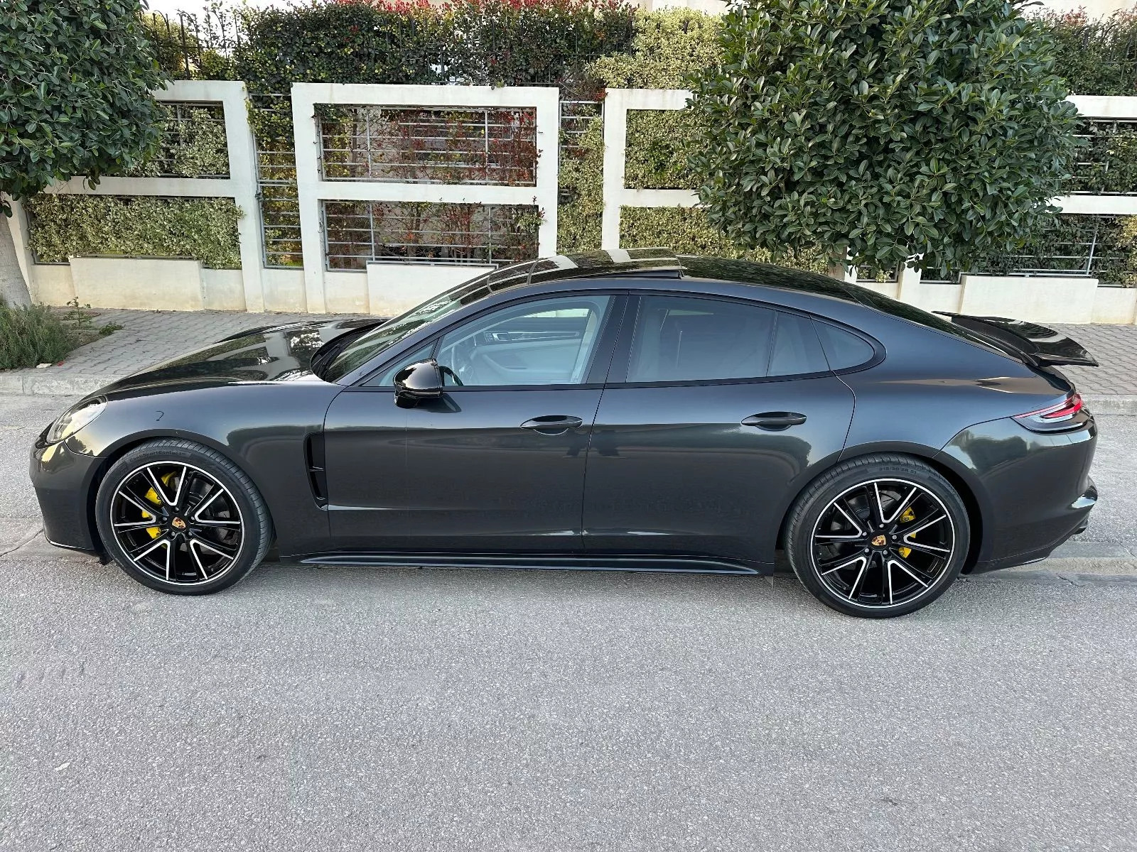 Porsche Panamera à Tunis - Photo 9