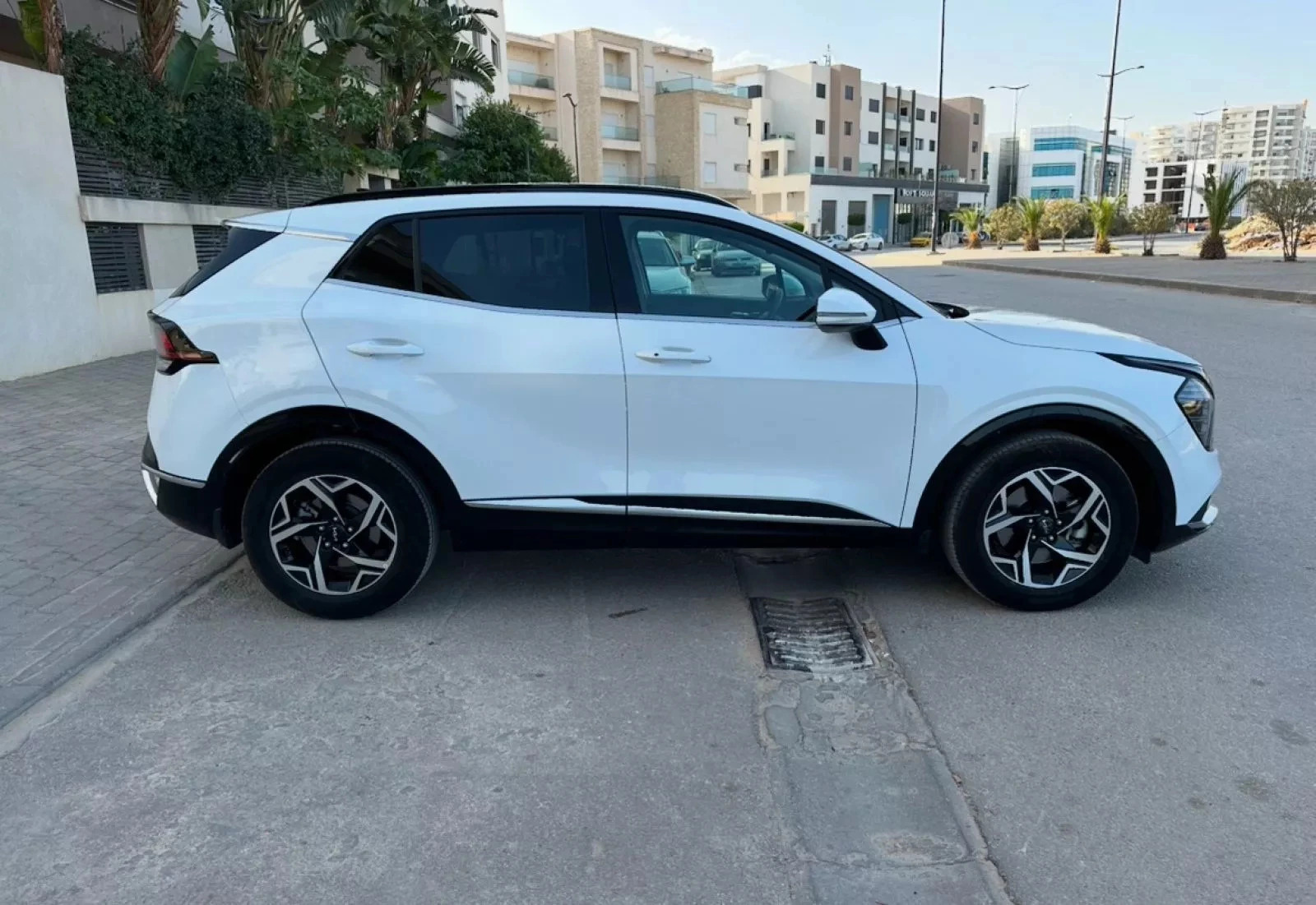 KIA Sportage à Tunis - Photo 3