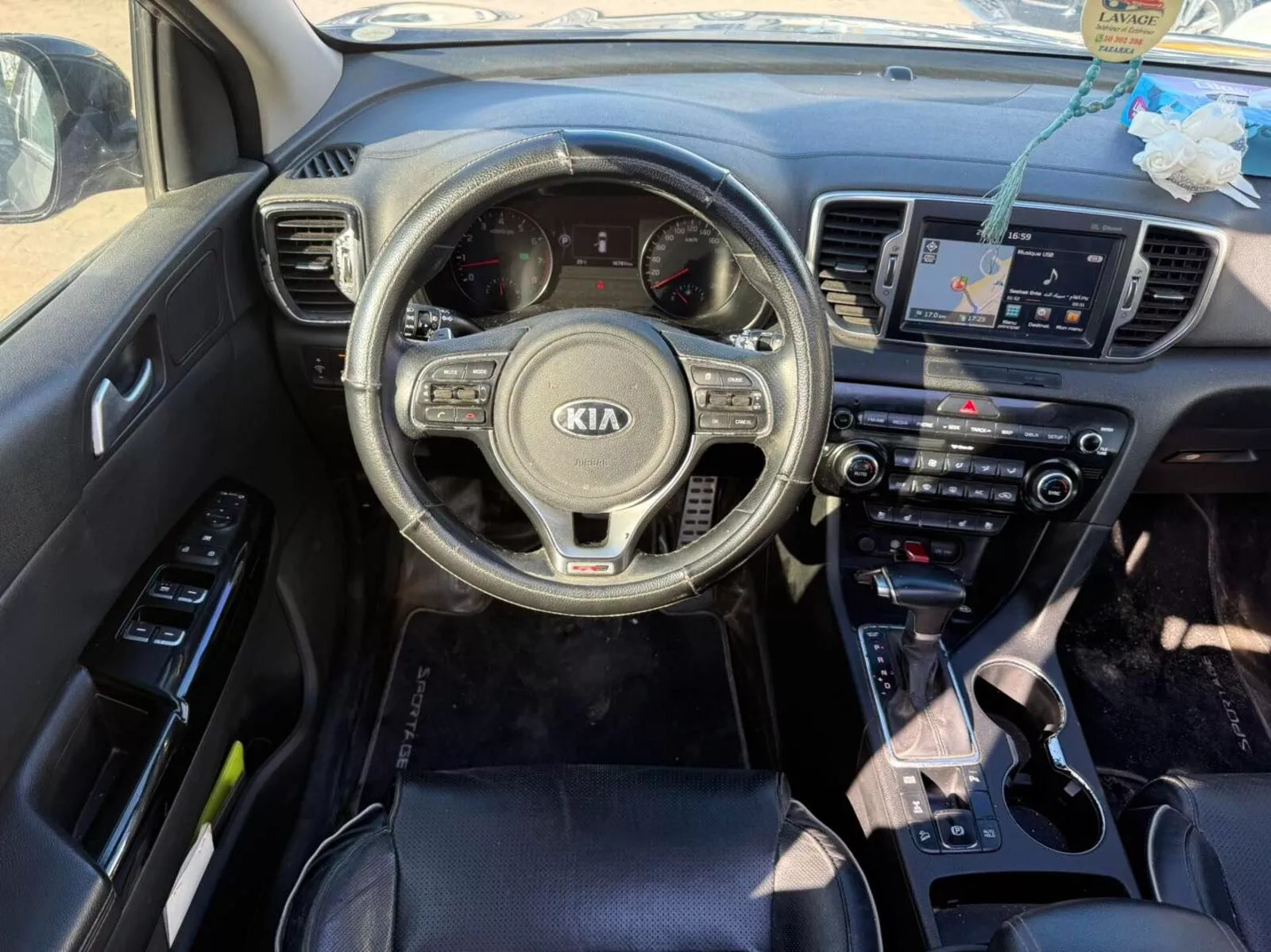 KIA Sportage à Tunis - Photo 7