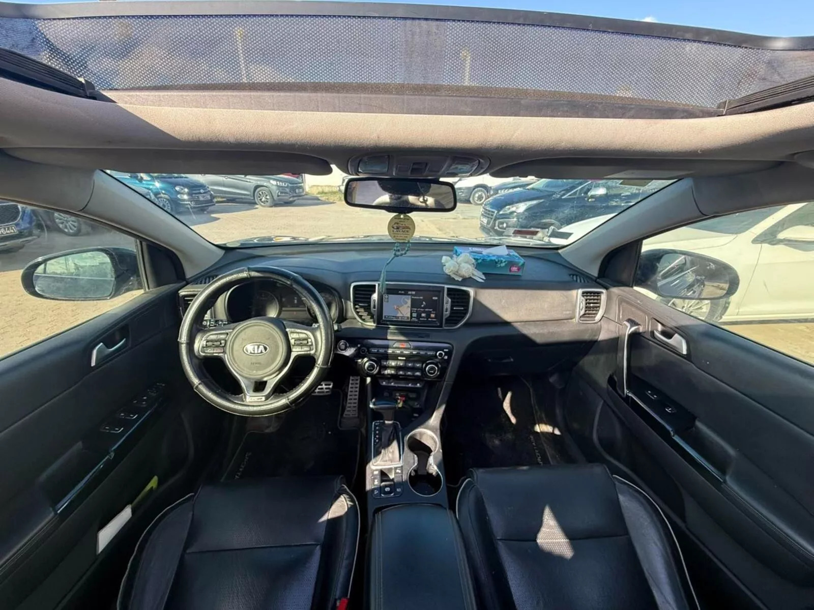 KIA Sportage à Tunis - Photo 8