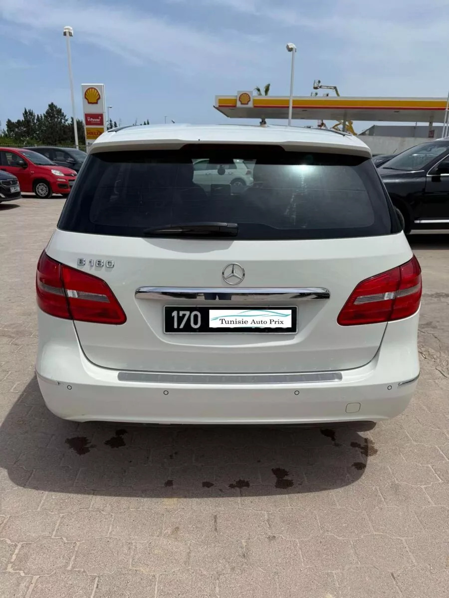 Mercedes-Benz Classe B à Tunis - Photo 11