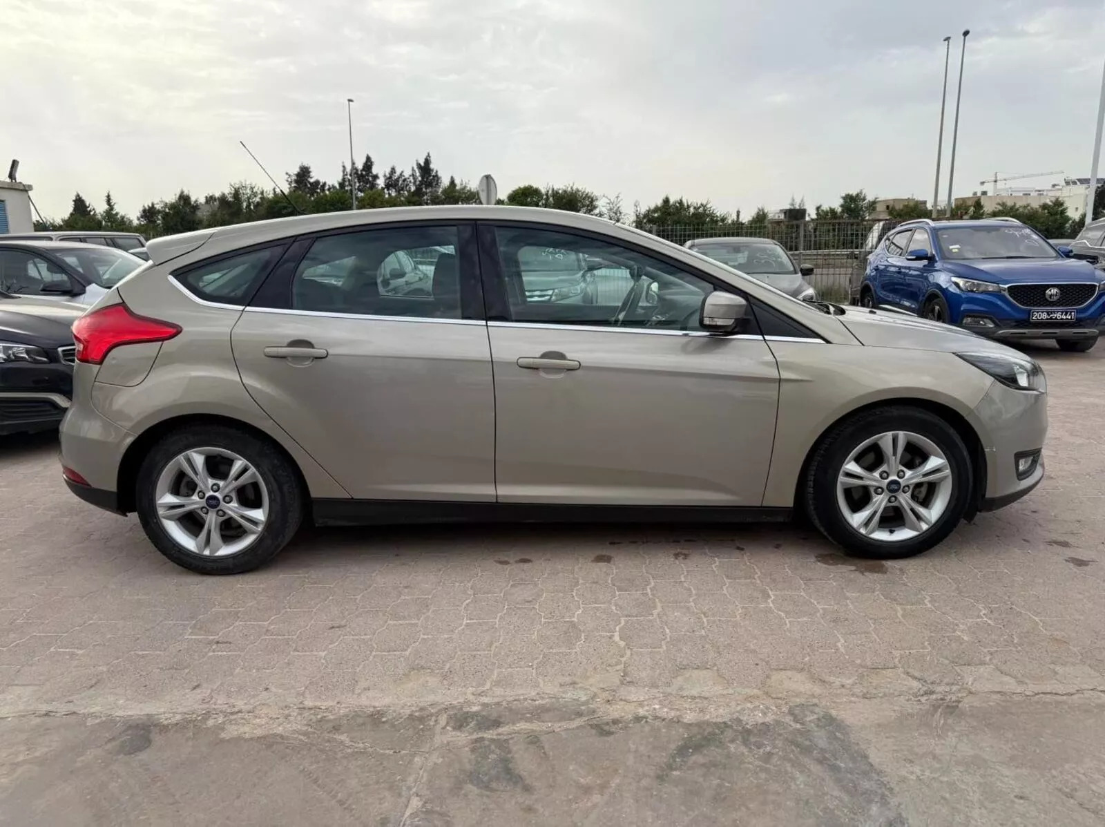 Ford Focus Titanium à Tunis - Photo 4