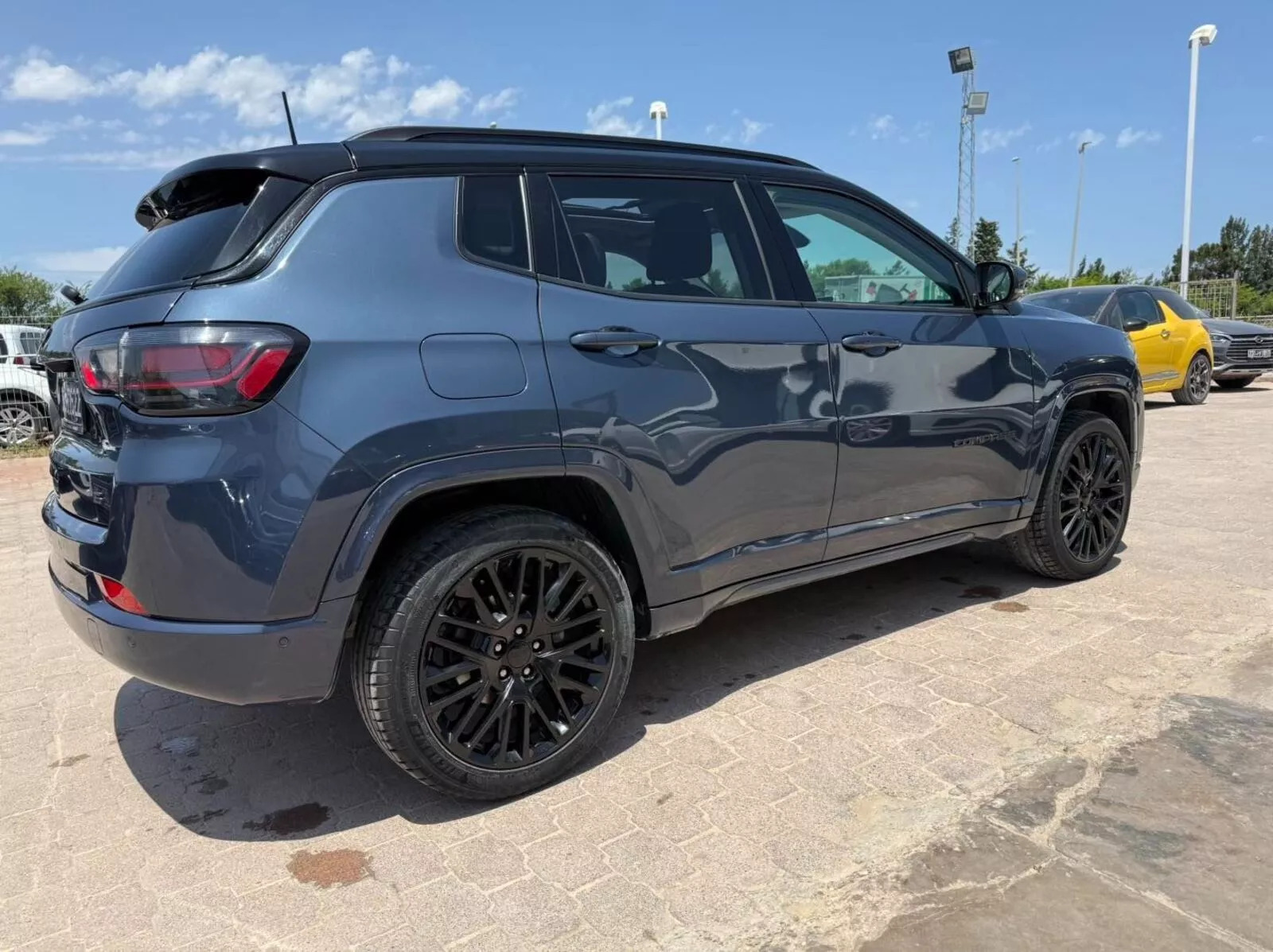 Jeep Compass Longitude à Sfax - Photo 5