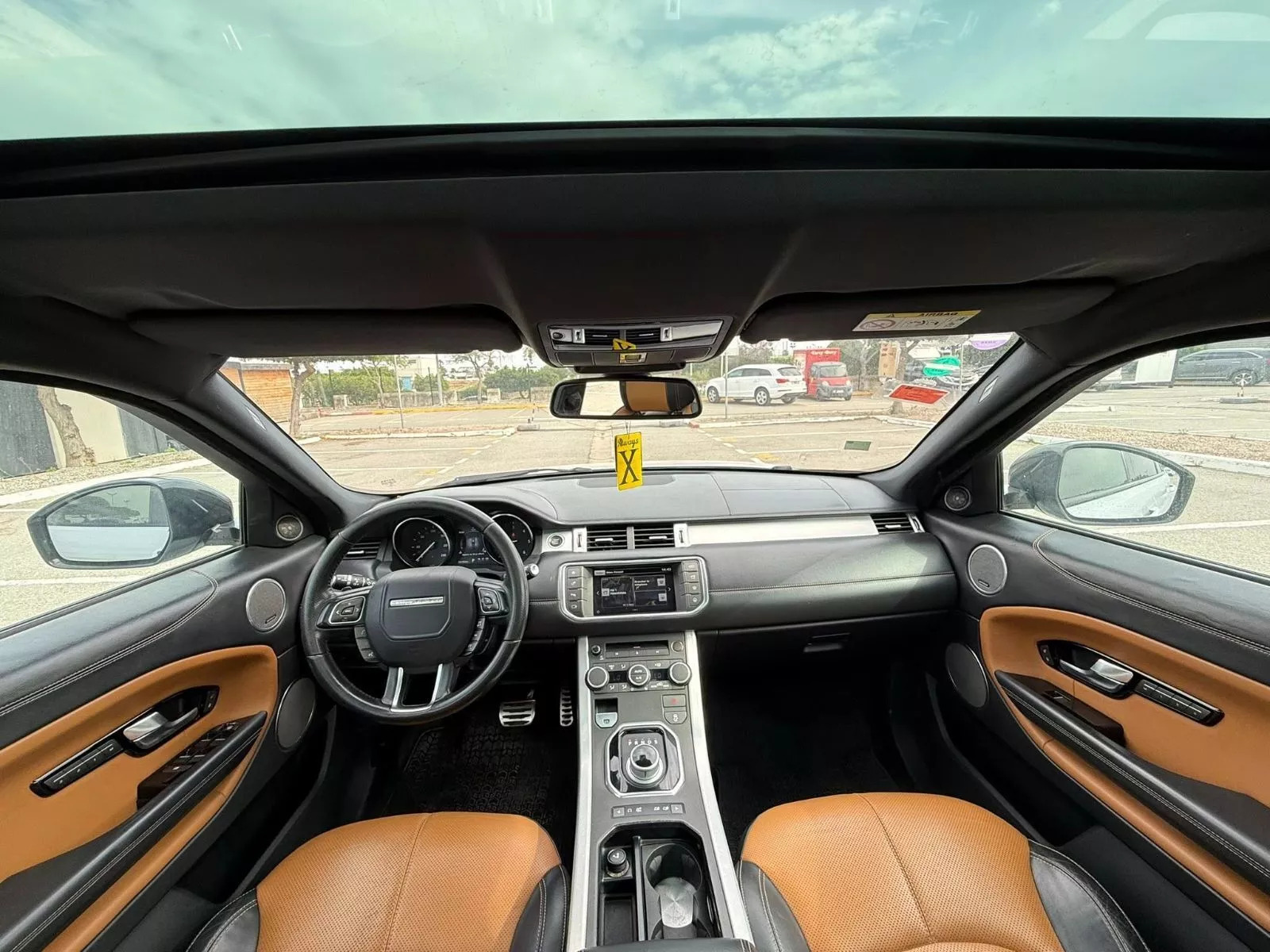 Land Rover Range Rover Evoque Dynamic SE + à Ariana - Photo 8