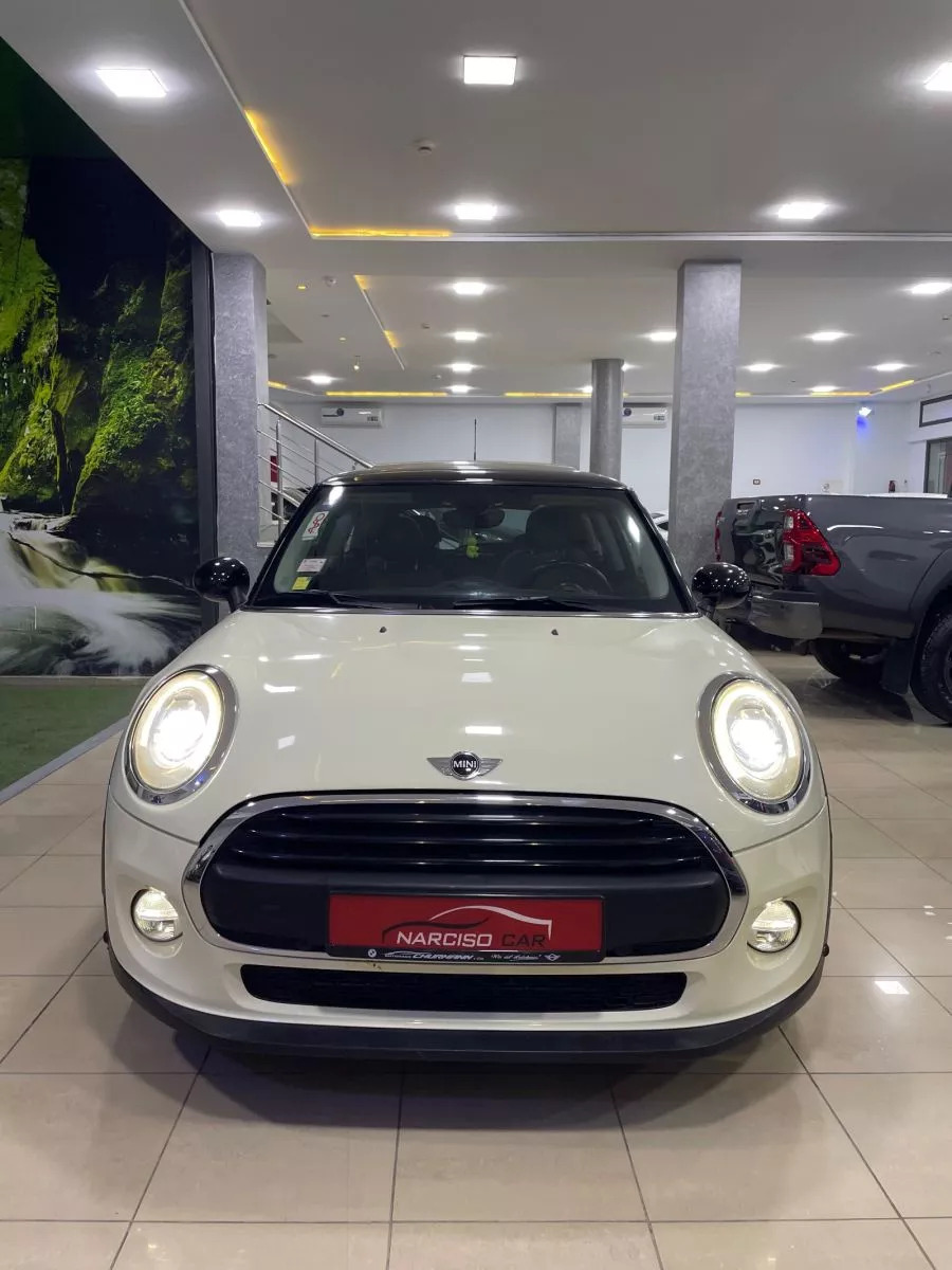  Mahindra kuv 100 k8 