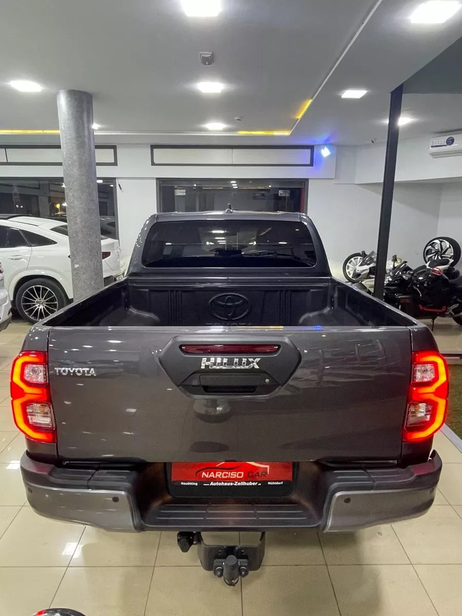 Toyota Hilux Double Cabine à Ben Arous - Photo 20