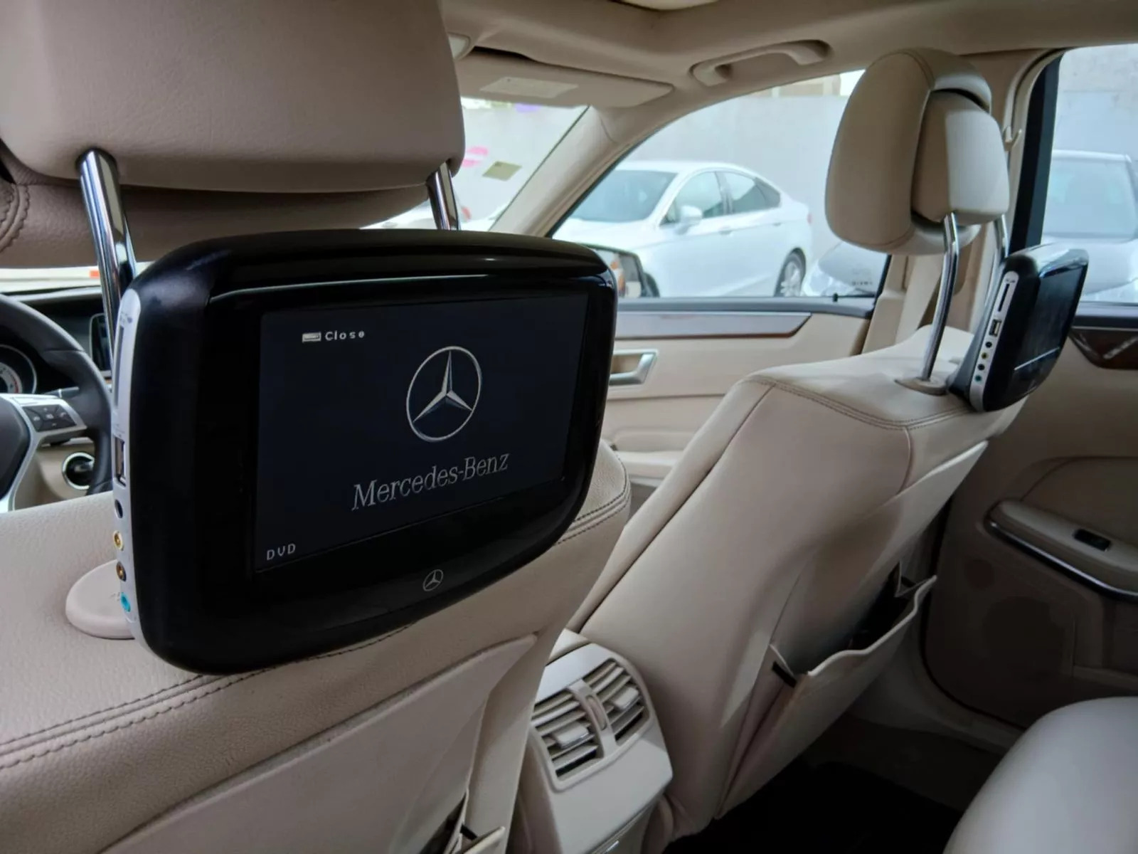 Mercedes-Benz Classe E à Ben Arous - Photo 8