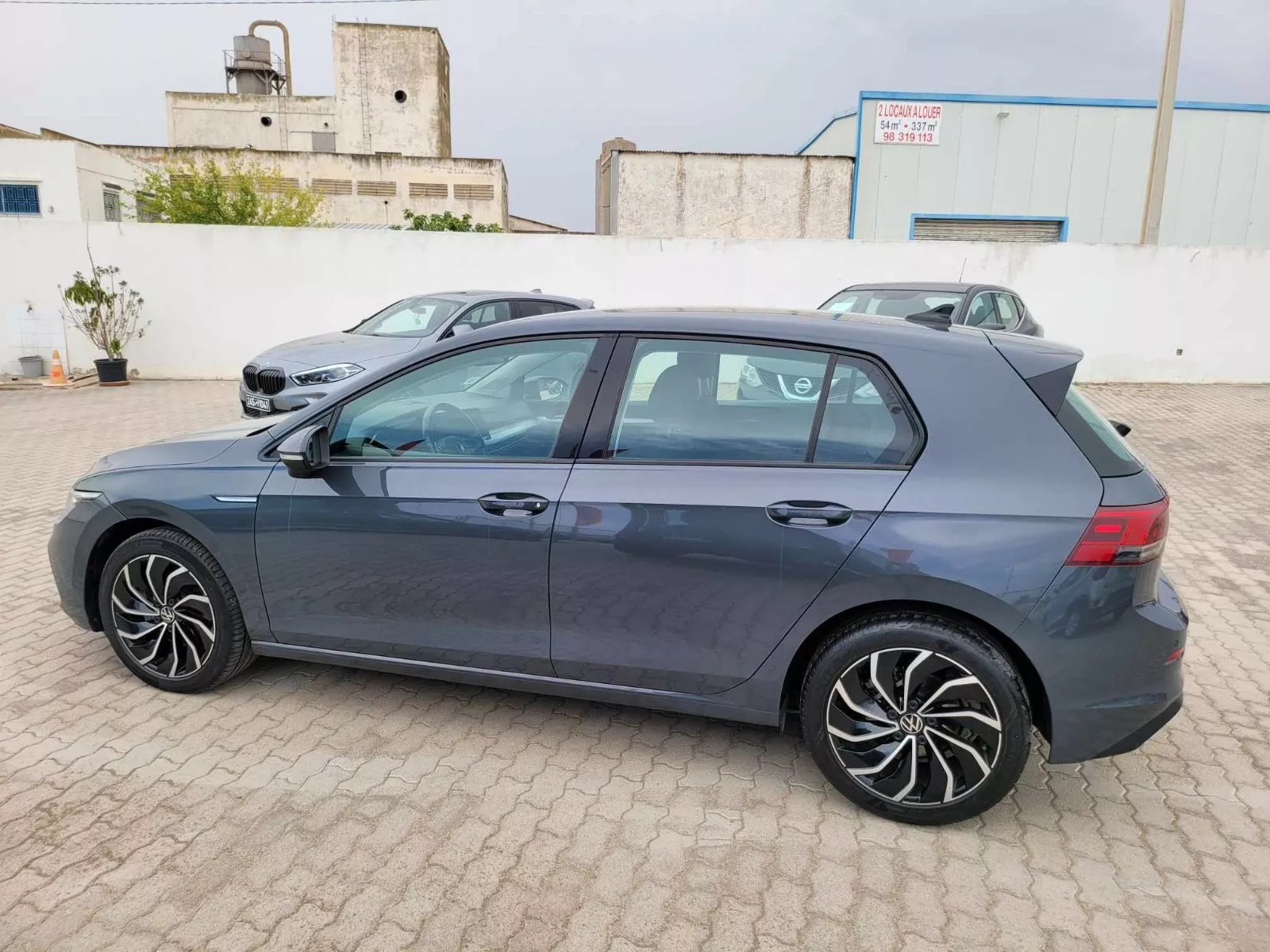 Volkswagen Golf 8 Life à Ben Arous - Photo 12