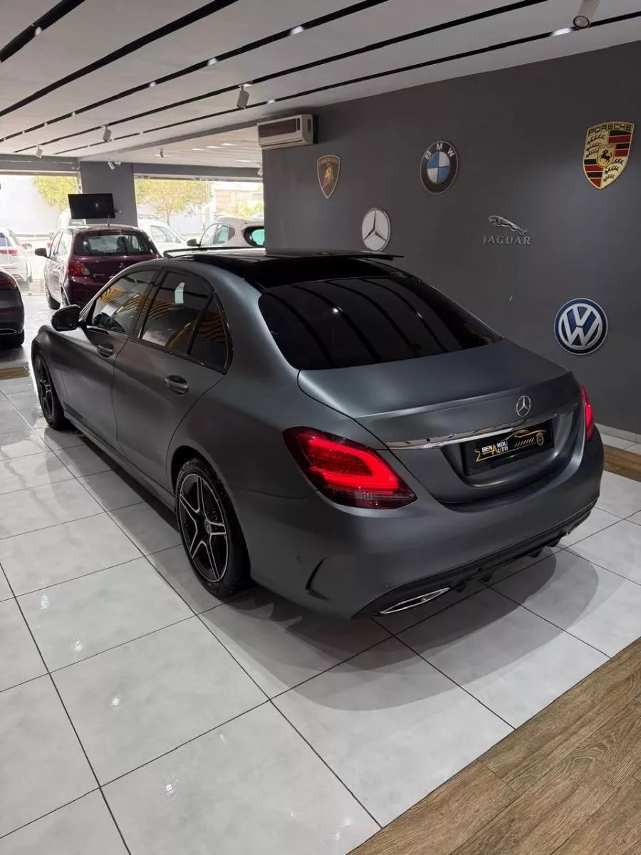 Mercedes-Benz Classe C AMG à Ben Arous - Photo 4