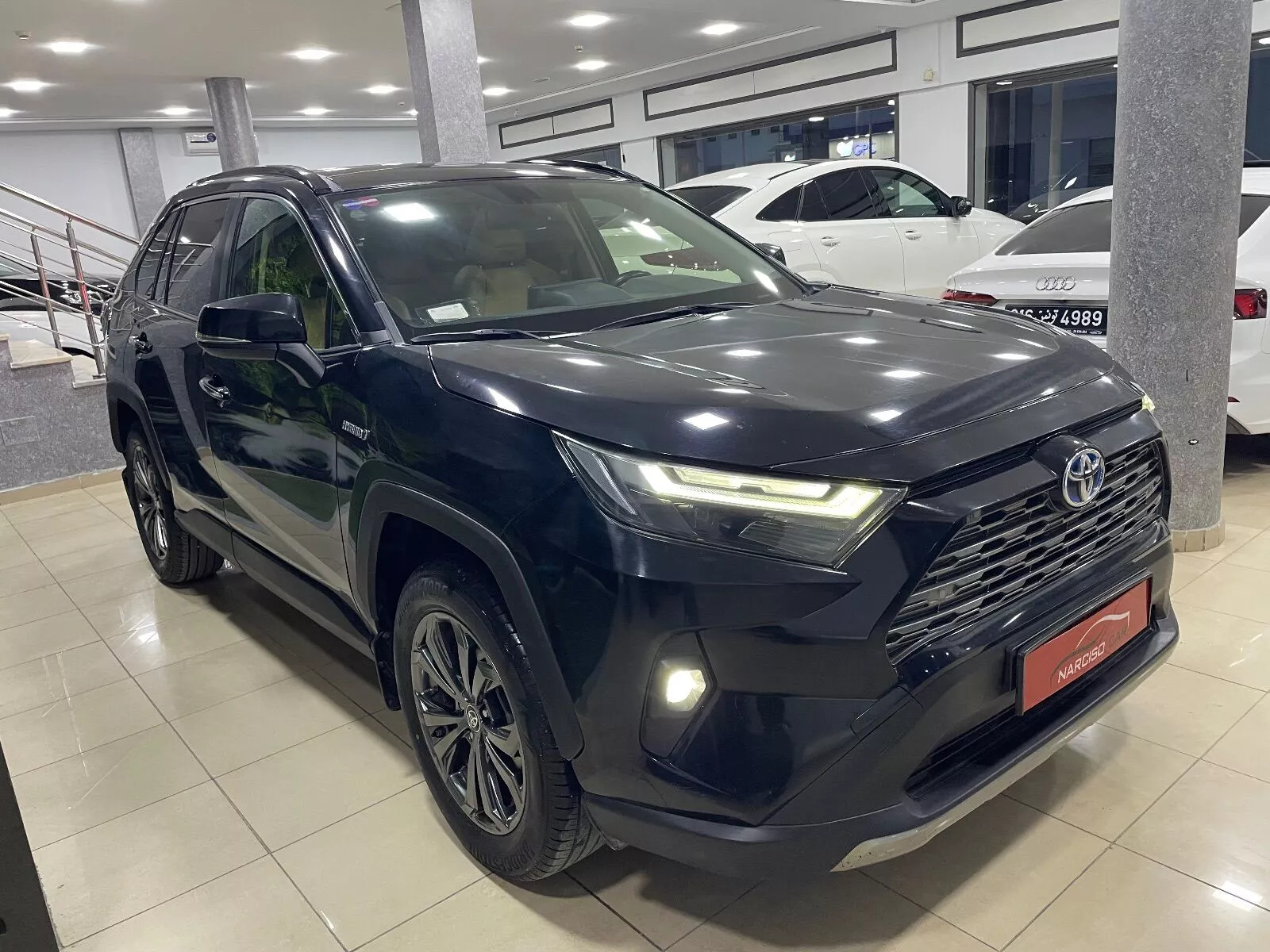 Toyota RAV 4 Hybride à Tunis - Photo 1