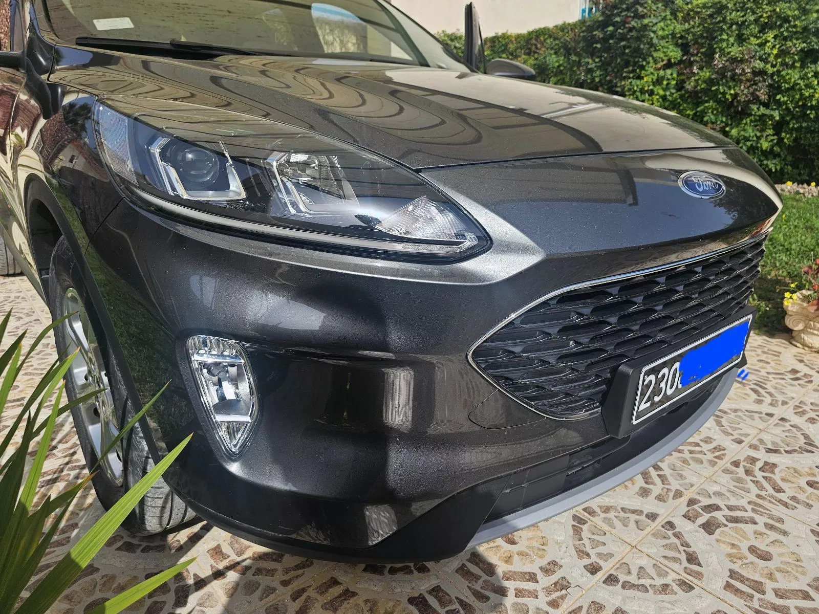Ford Kuga Titanium à Ariana - Photo 1