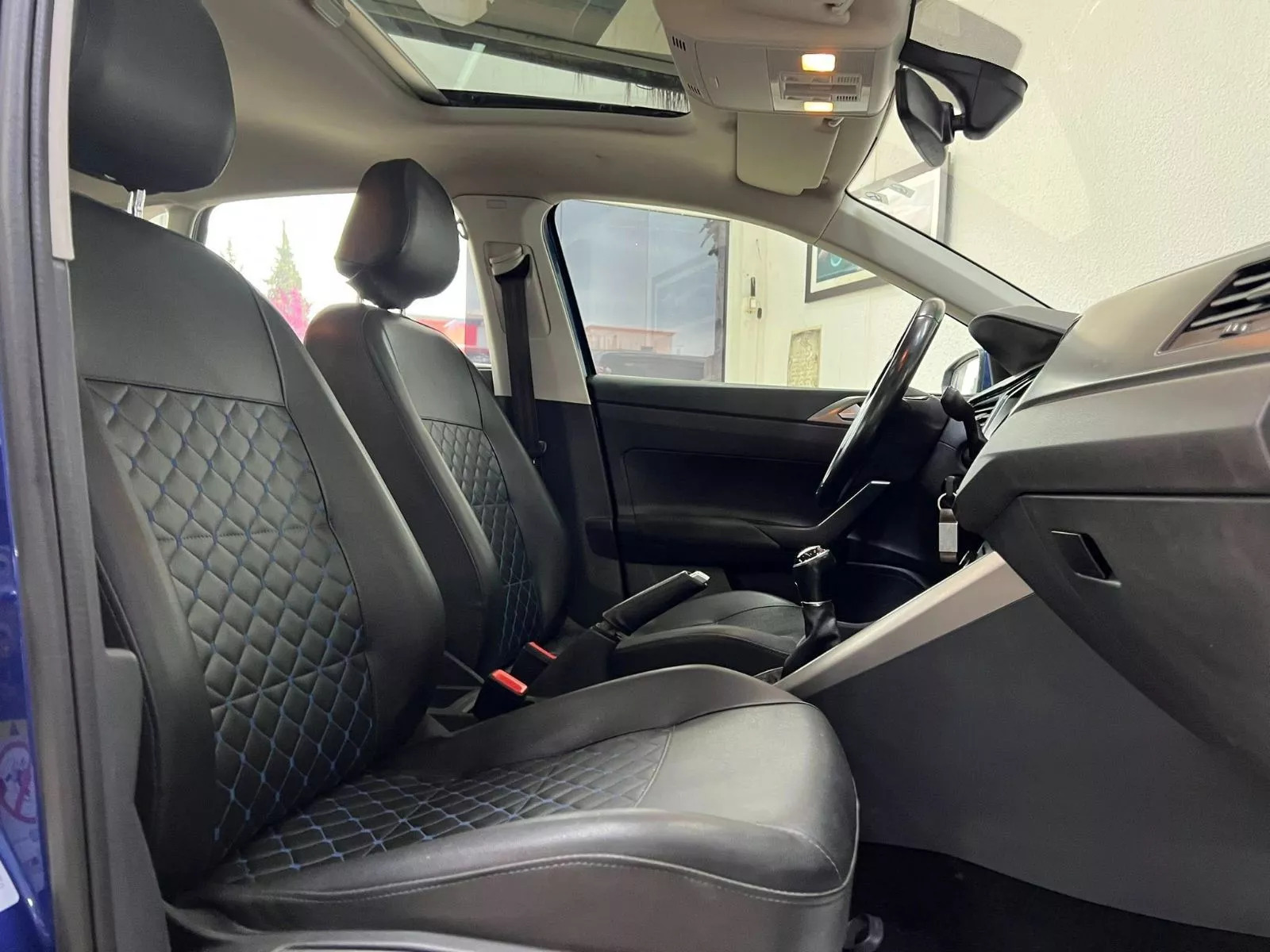Volkswagen Polo Smartline à Tunis - Photo 28