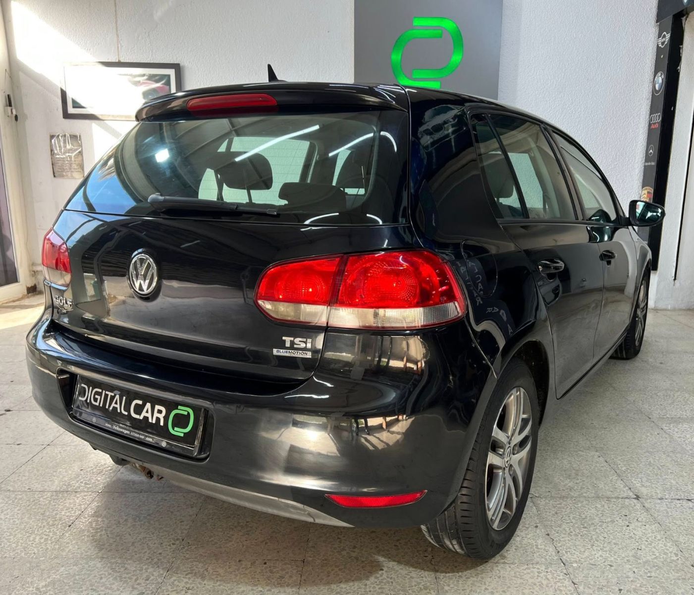 Volkswagen Golf 6 à Ariana - Photo 13