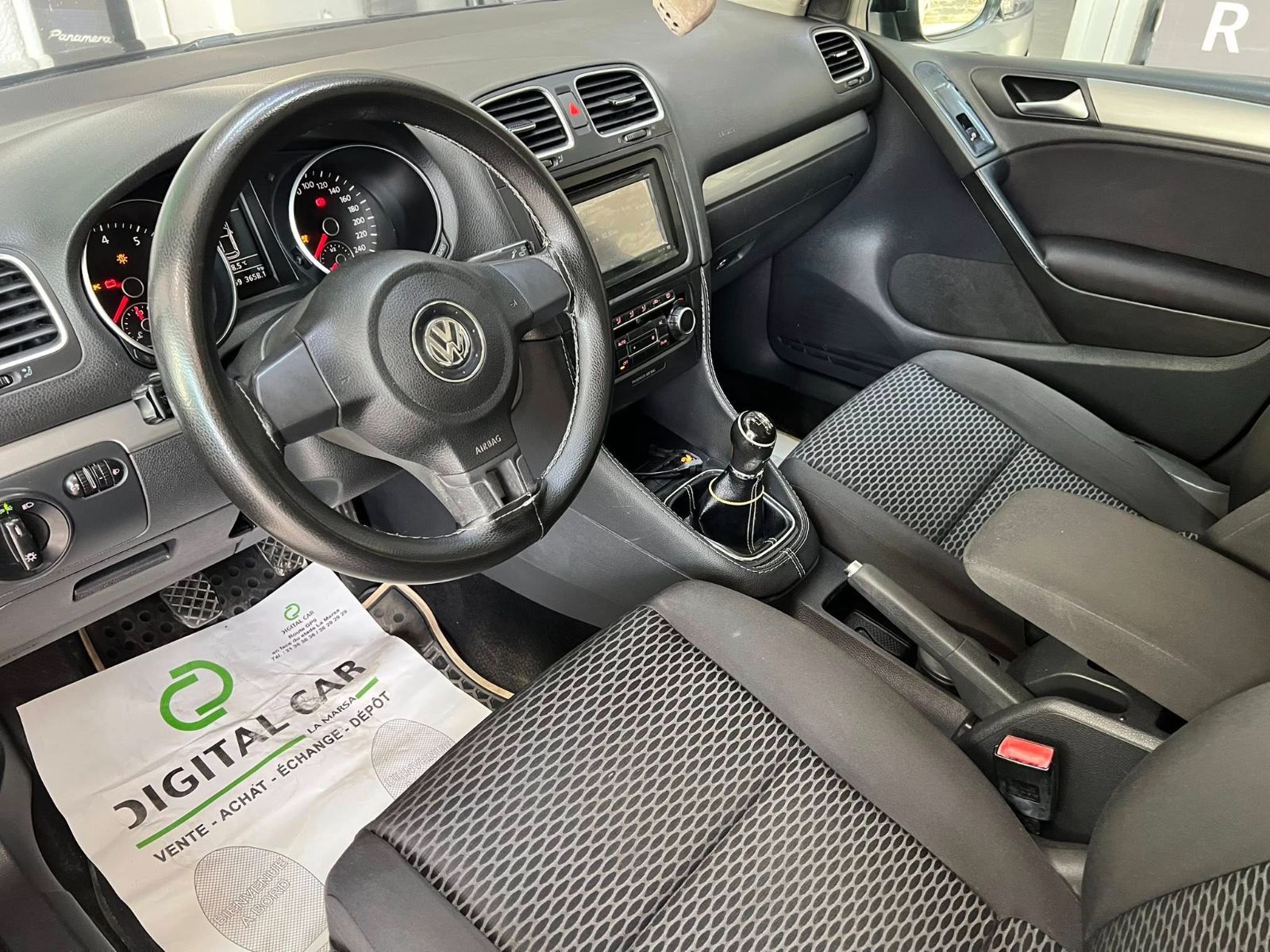 Volkswagen Golf 6 à Ariana - Photo 20