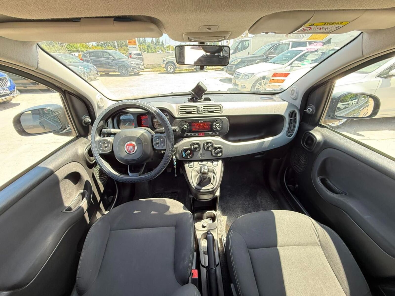 Fiat Panda City Cross à Tunis - Photo 8