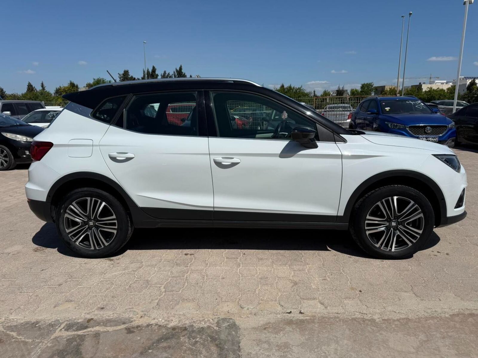Seat Arona à Tunis - Photo 4