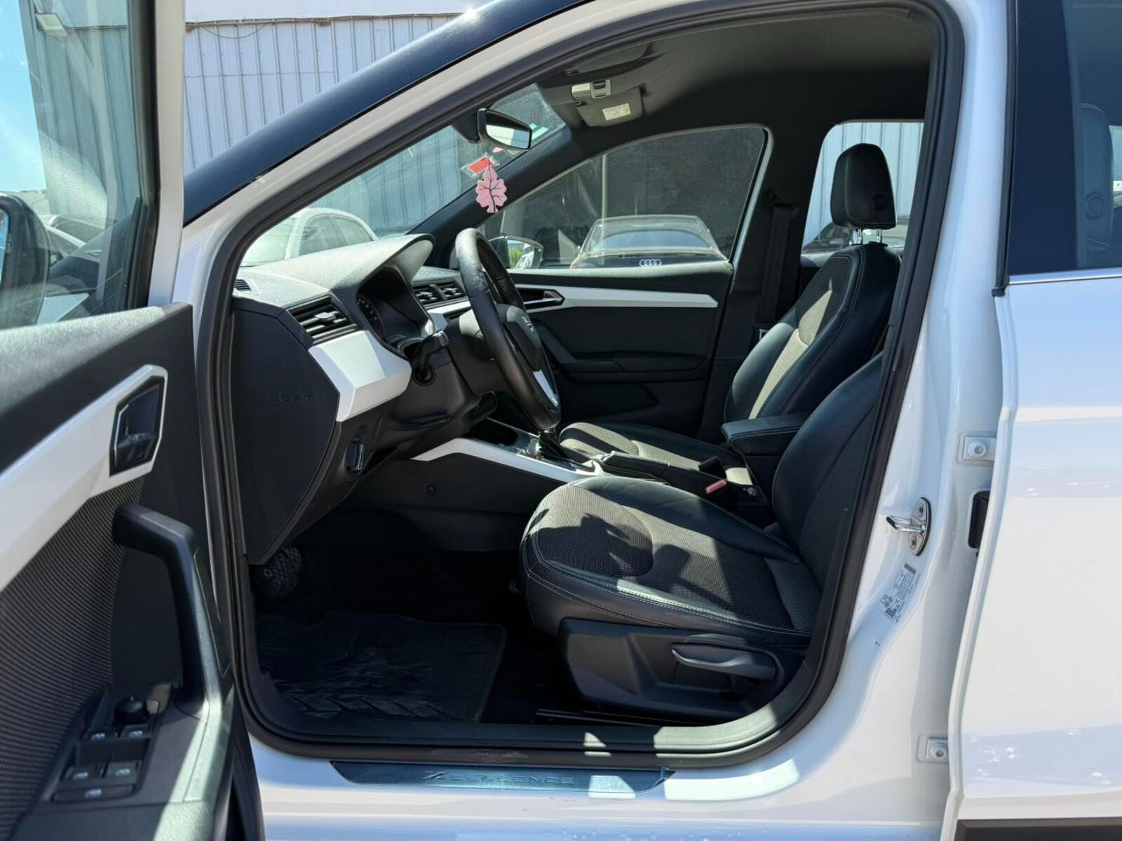 Seat Arona à Tunis - Photo 6